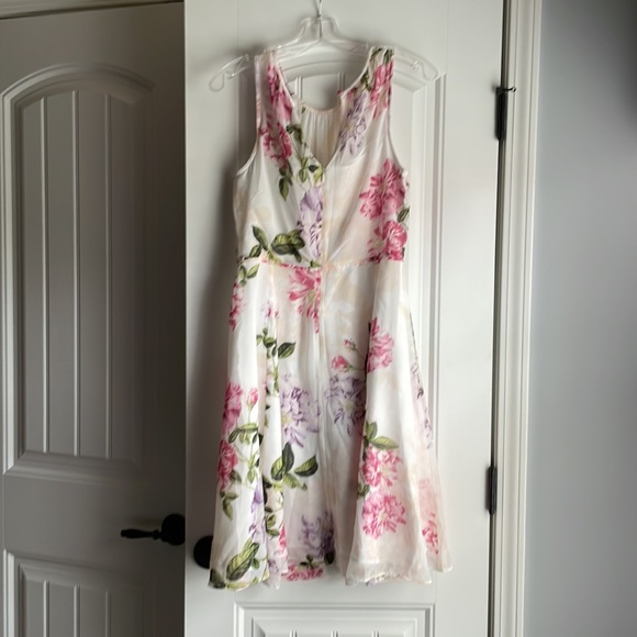 Floral Anne Taylor Factory Dress - Picture 2 of 6